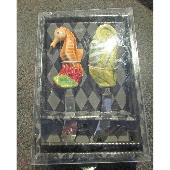 Kate McRoastie  Spreader Set Seahorse Shell Ceramic Nautical Ocean Sea Life - Picture 3 of 3